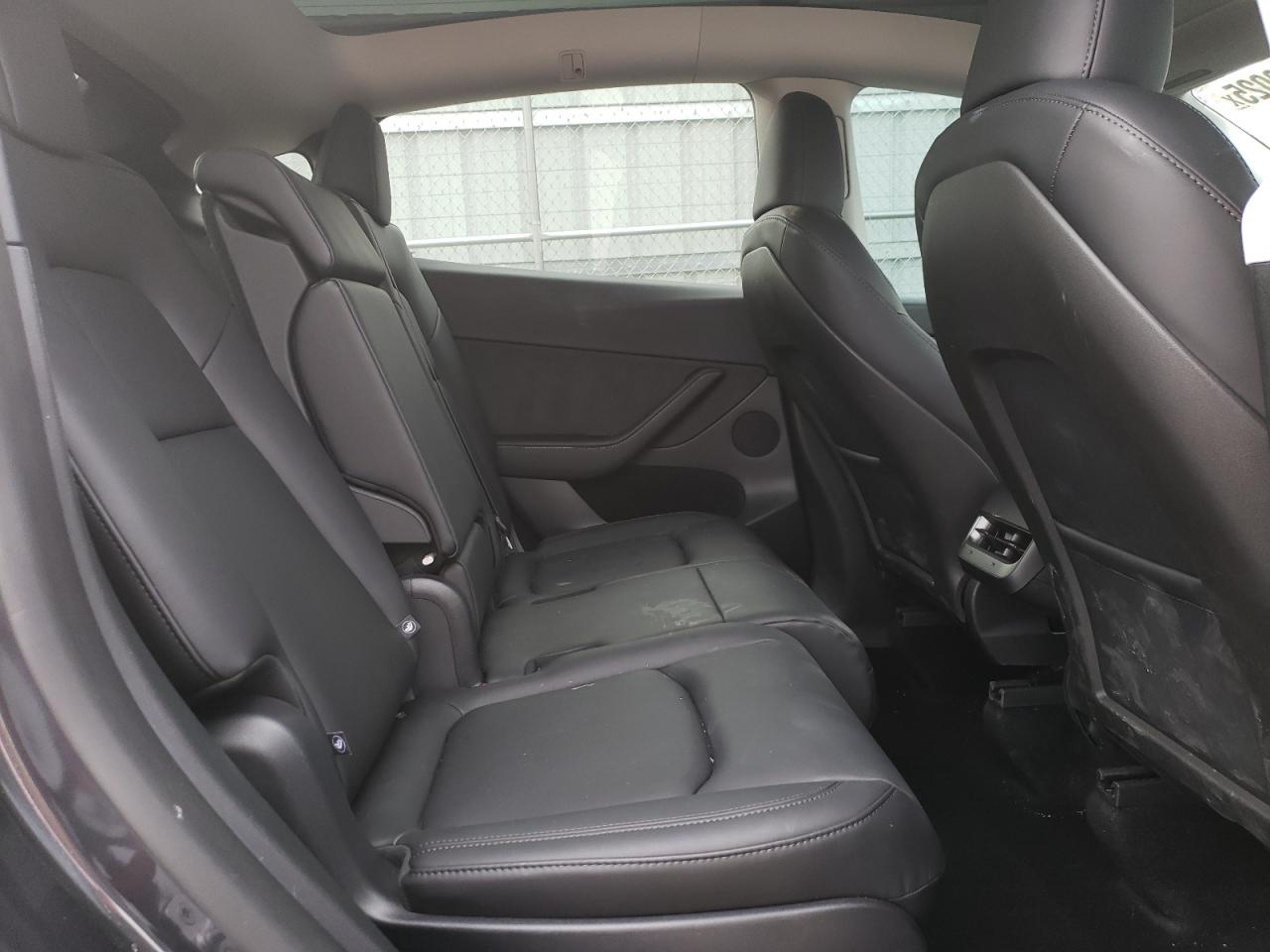 2024 TESLA MODEL Y  VIN:7SAYGAEE5RF038446