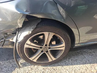 2017 Mercedes-Benz E 200 WDDZF4CB8HA120828 VIN:WDDZF4CB8HA120828