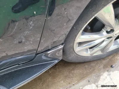 2019 Kia Carnival KNAME81ABKS519962 VIN:KNAME81ABKS519962