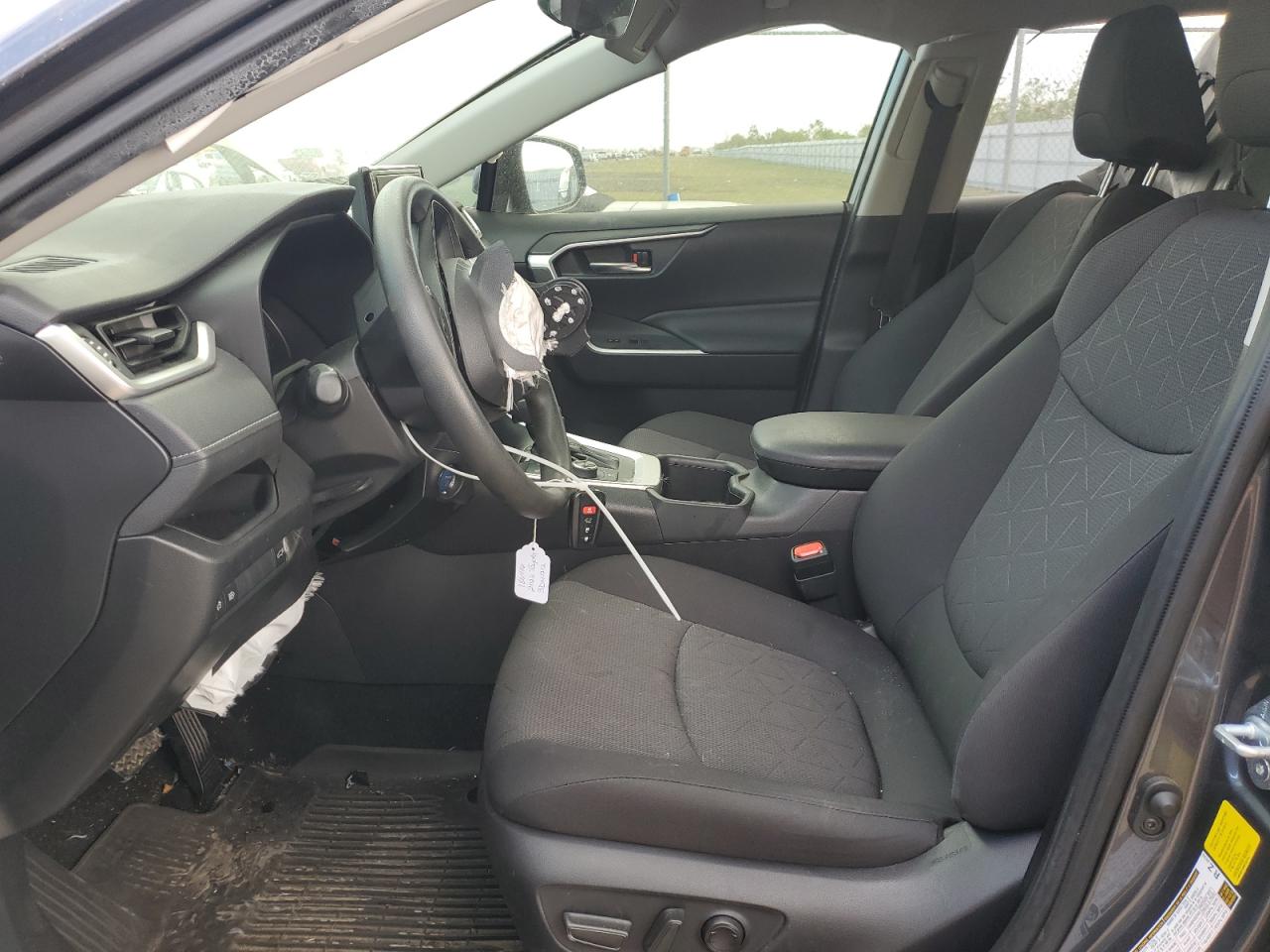 2022 TOYOTA RAV4 XLE VIN:JTMRWRFVXND163154