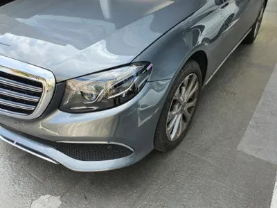 2019 Mercedes-Benz E 300 WDDZF4JB8KA570277 VIN:WDDZF4JB8KA570277