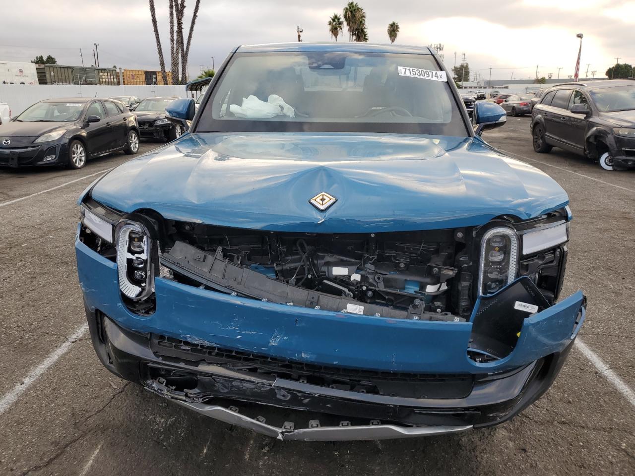 2022 RIVIAN R1T ADVENTURE VIN:7FCTGAAA0NN011056