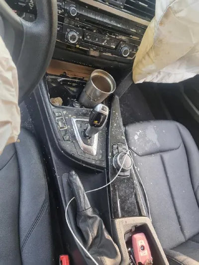 2016 BMW 320 WBA8D1102GK656160 VIN:WBA8D1102GK656160