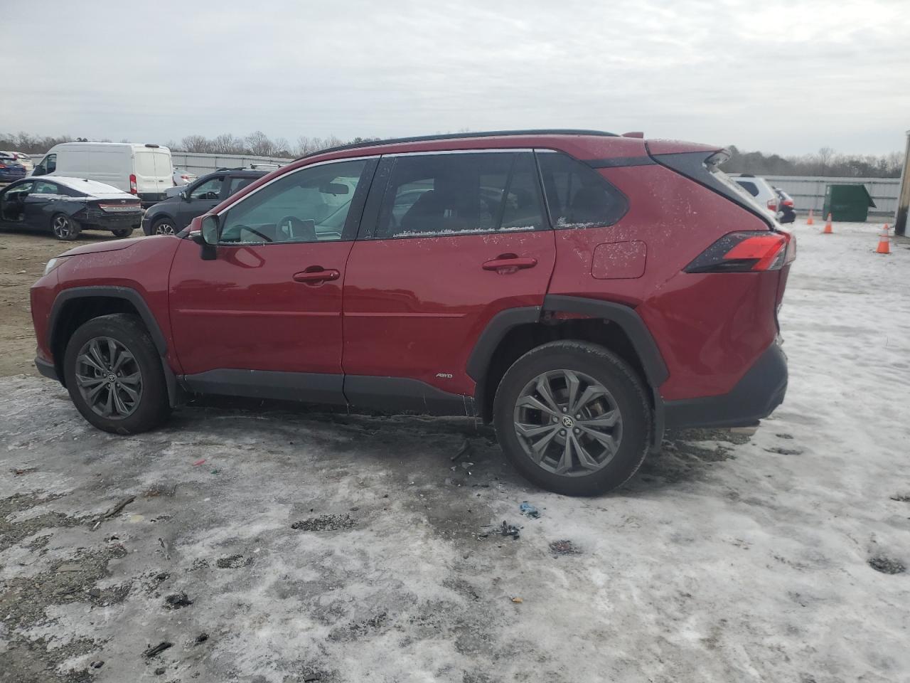 2024 TOYOTA RAV4 XLE PREMIUM VIN:2T3B6RFV1RW054110
