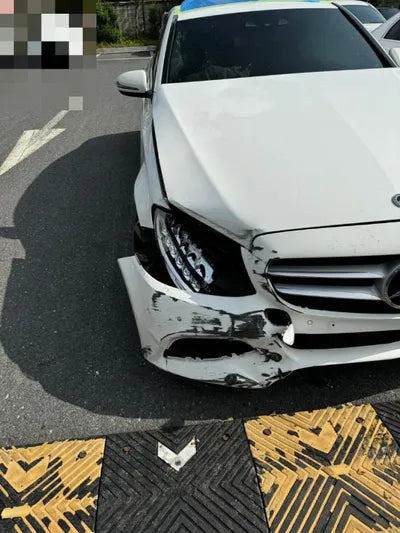 2018 Mercedes-Benz C 200 VIN: