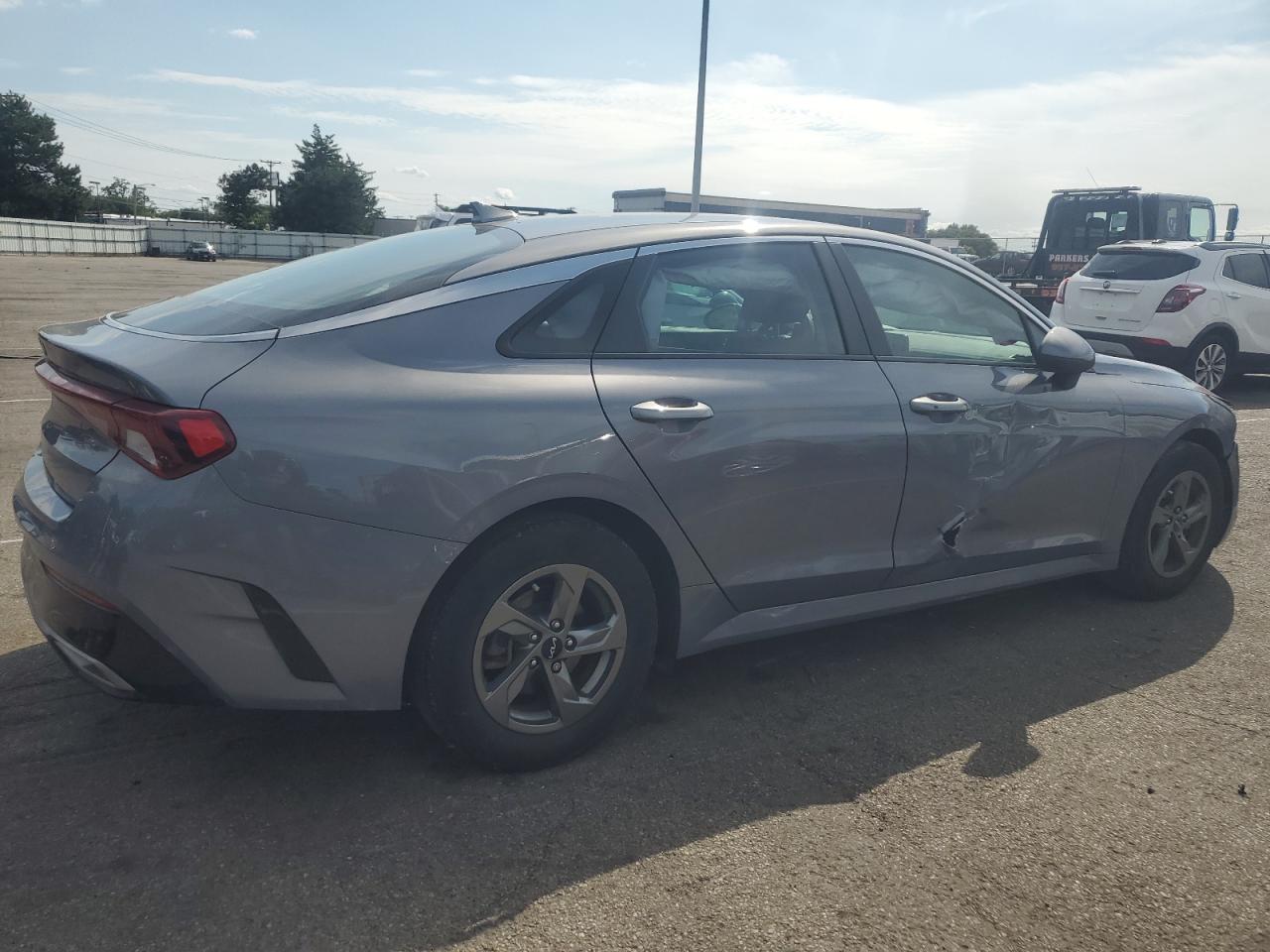 2022 KIA K5 LXS VIN:5XXG14J29NG105757