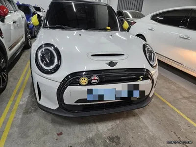 2022 MINI Cooper VIN: