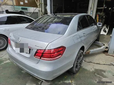 2015 Mercedes-Benz E 250 VIN: