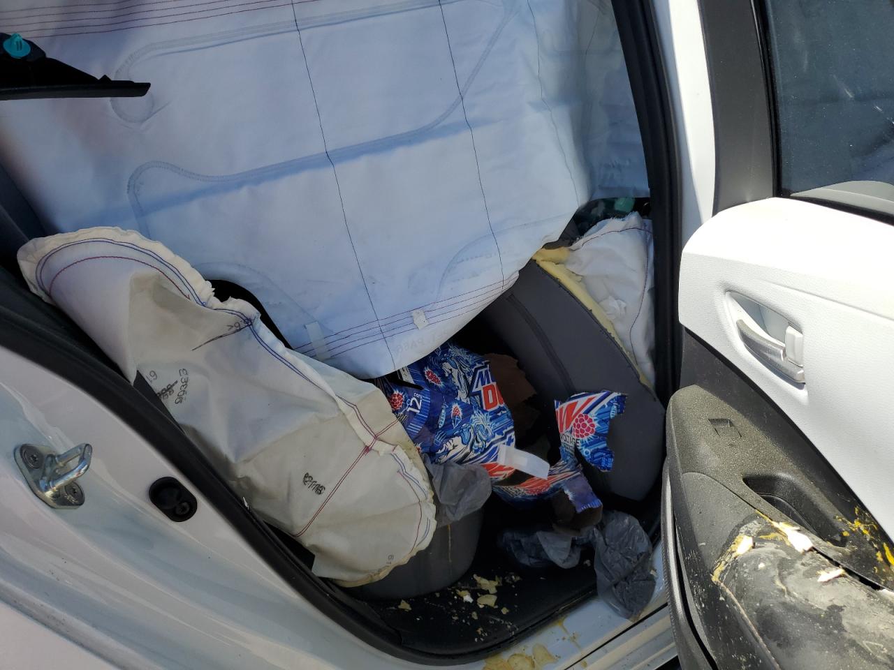 2022 TOYOTA COROLLA SE VIN:5YFS4MCE7NP115543