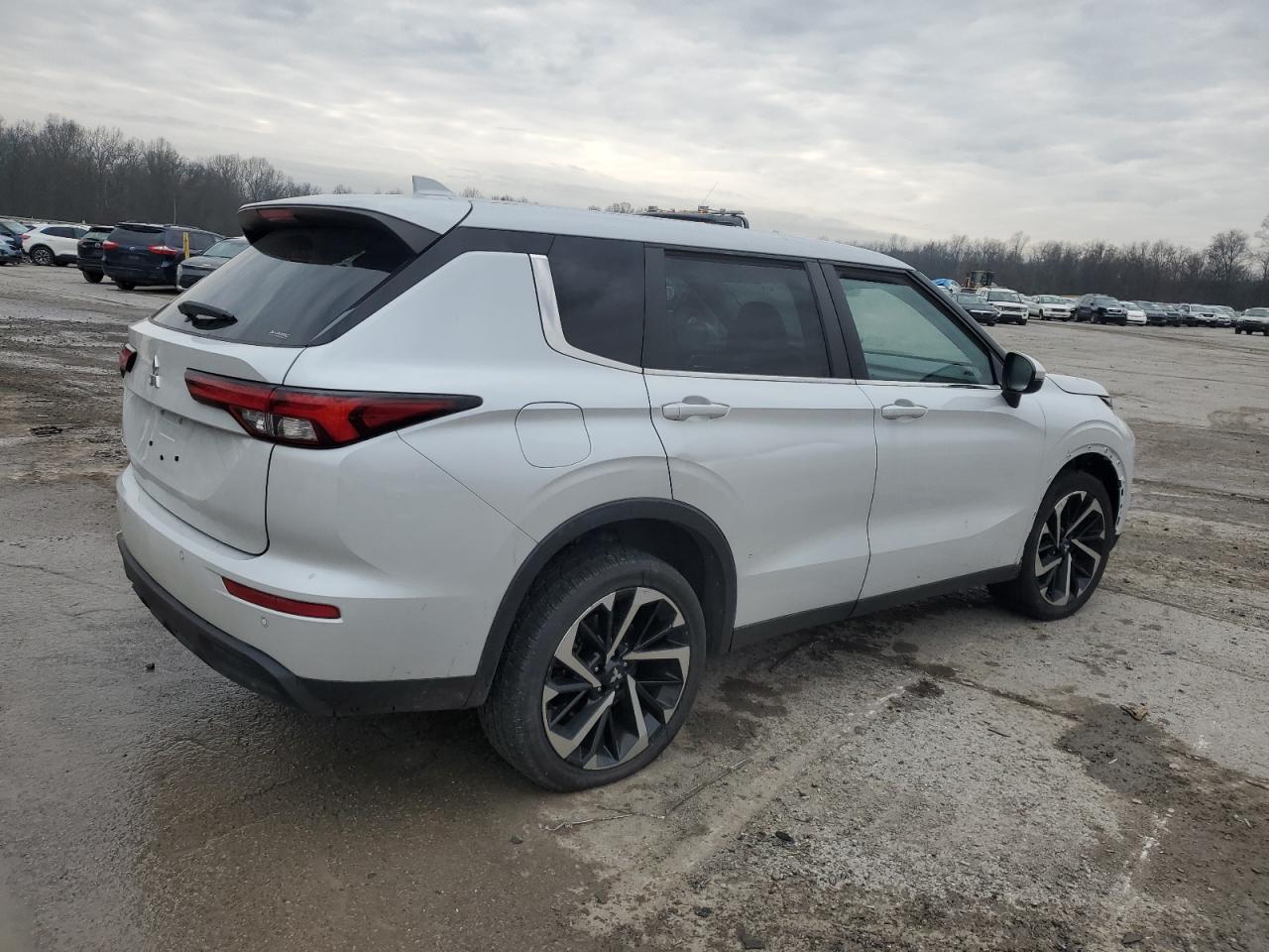 2022 MITSUBISHI OUTLANDER ES VIN:JA4J4TA8XNZ042364