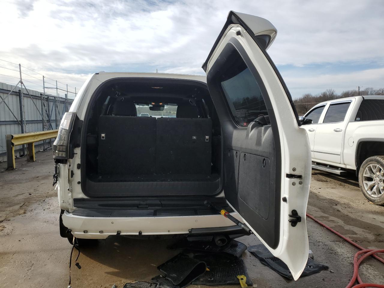 2023 LEXUS GX 460 VIN:JTJAM7BX2P5344631