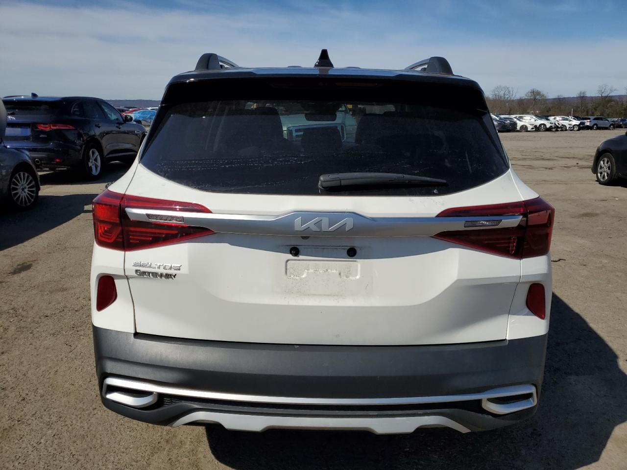 2022 KIA SELTOS NIGHTFALL VIN:KNDEUCA25N7241417