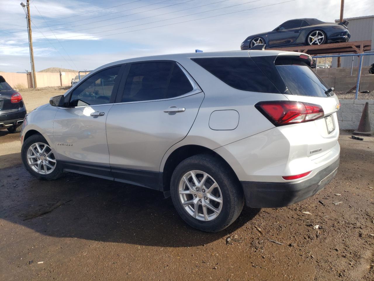 2022 CHEVROLET EQUINOX LT VIN:3GNAXUEV2NL100582