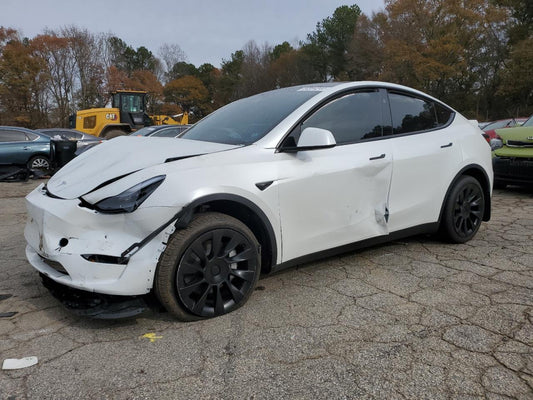 2024 TESLA MODEL Y  VIN:7SAYGDEE5RA332380