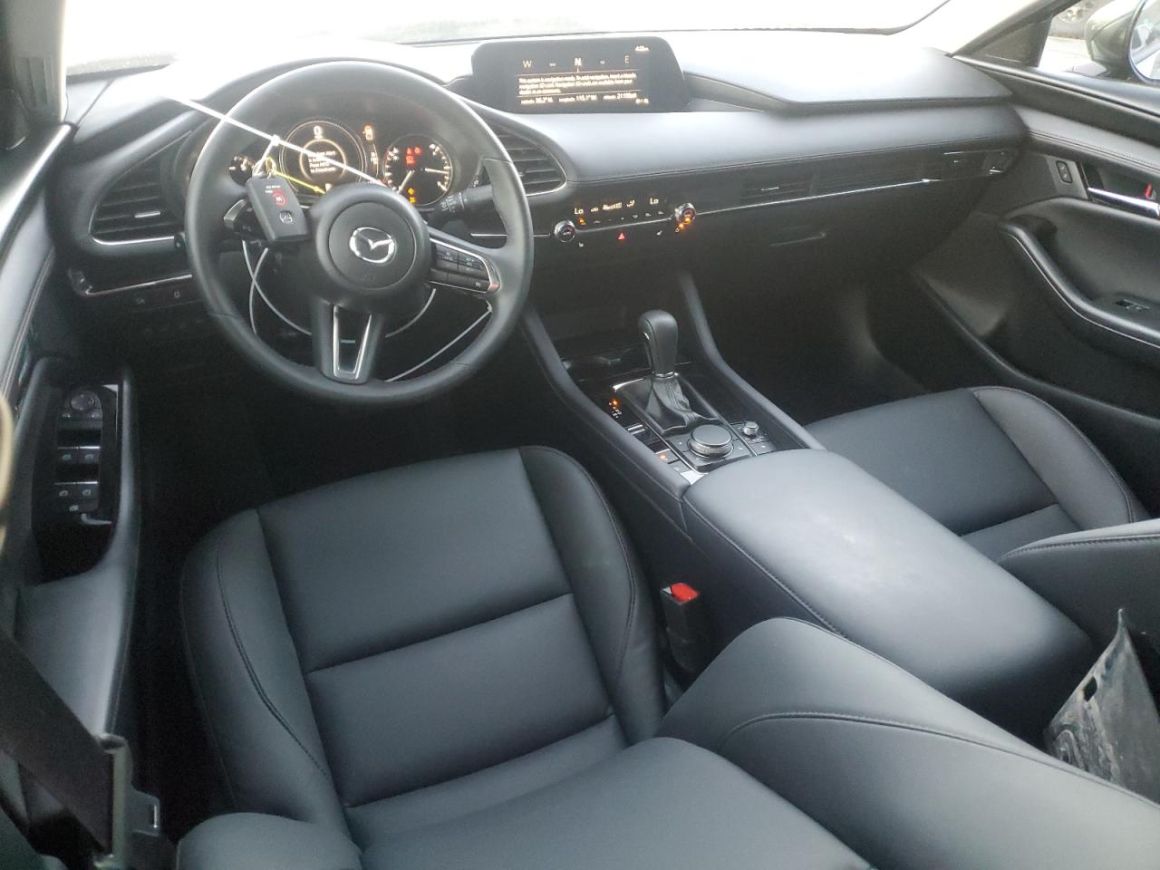 2024 MAZDA 3 PREFERRED VIN:3MZBPACM1RM424187