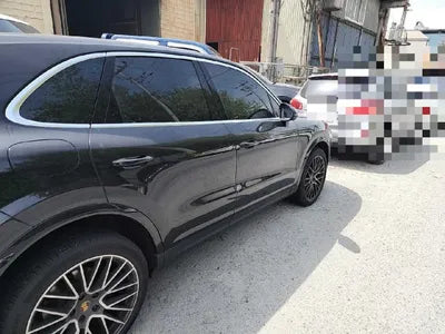 2021 Porsche Cayenne VIN: