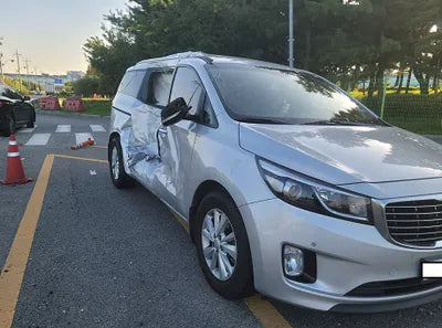 2018 Kia Carnival KNHMF37ABJS377077 VIN:KNHMF37ABJS377077