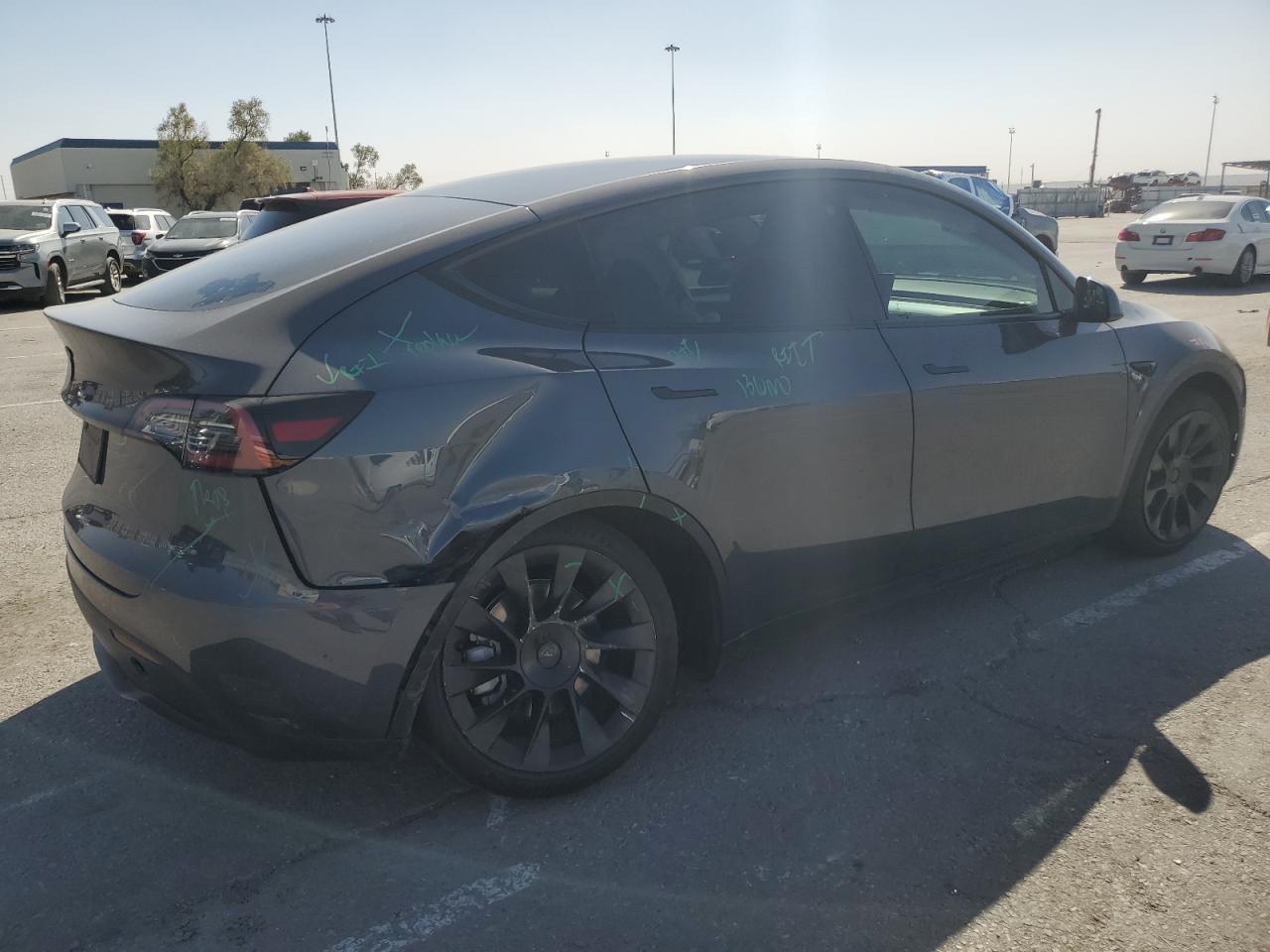 2023 TESLA MODEL Y  VIN:7SAYGDEE5PA080269