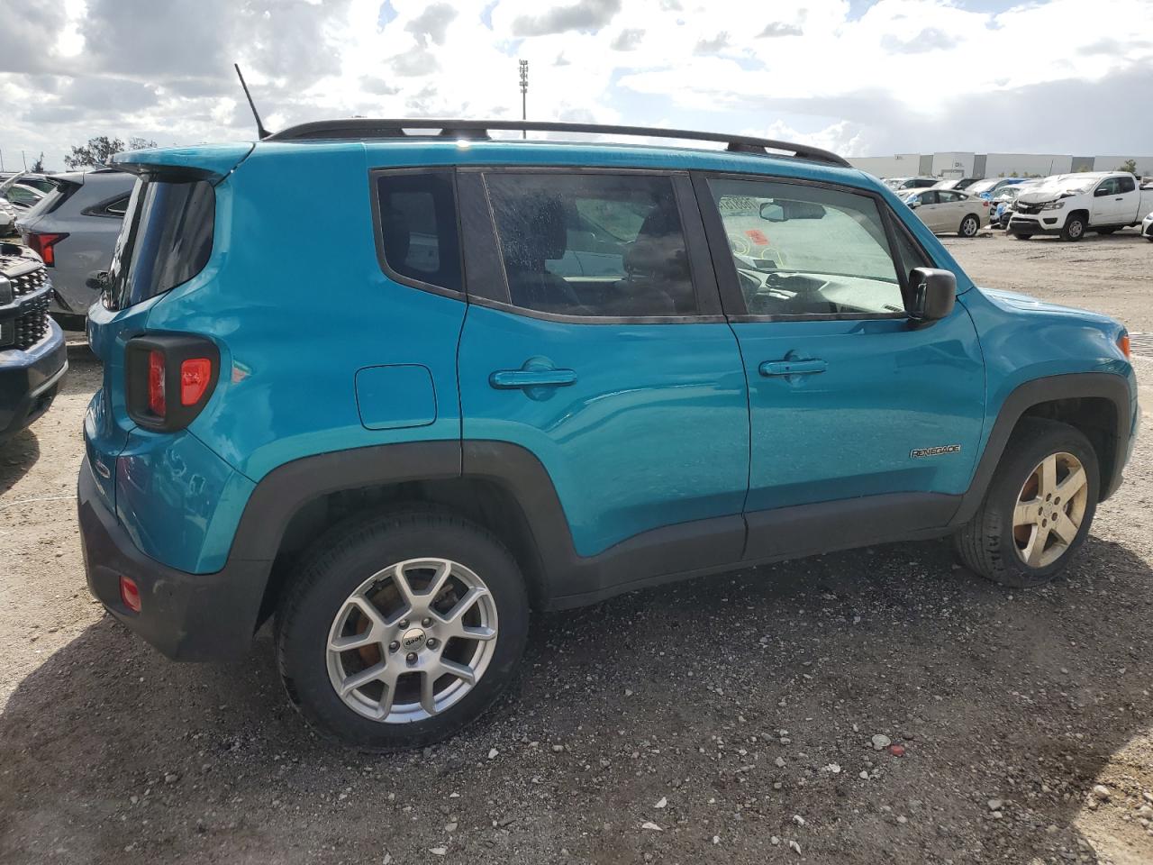 2022 JEEP RENEGADE LATITUDE VIN:ZACNJDB18NPN89748