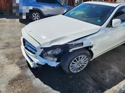 2015 Mercedes-Benz C 200 VIN: