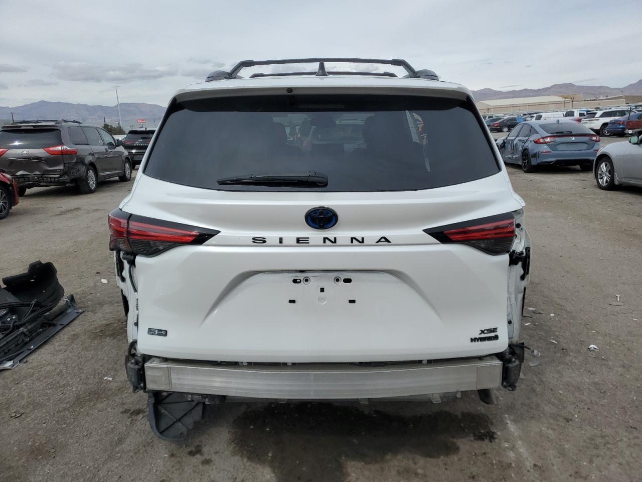 2023 TOYOTA SIENNA XSE VIN:5TDCRKEC9PS150598