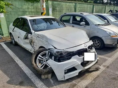 2018 BMW 330 WBA8B910XJA826721 VIN:WBA8B910XJA826721