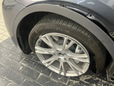 2022 Tesla Model Y VIN: