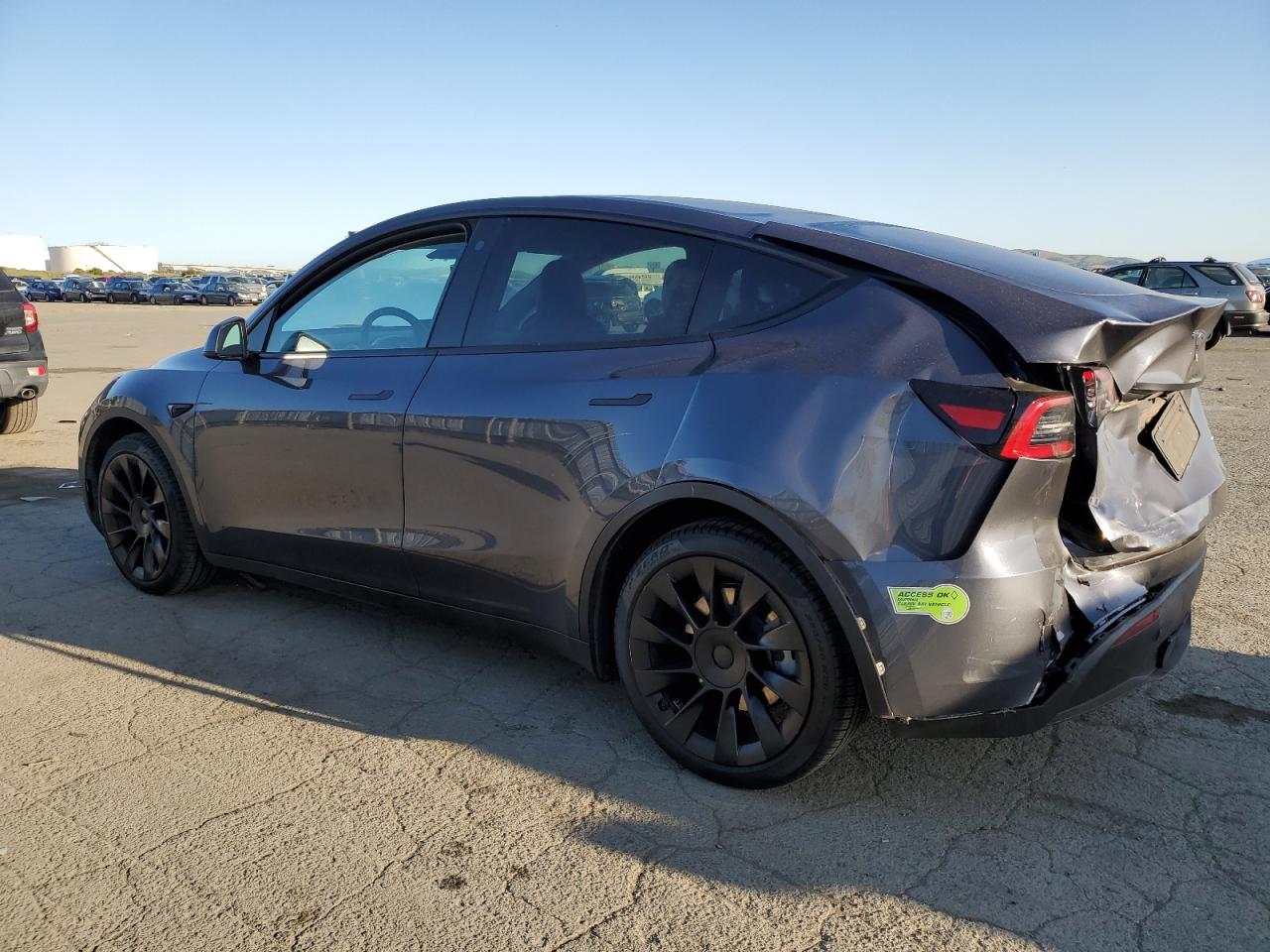 2023 TESLA MODEL Y  VIN:7SAYGAEE2PF630934
