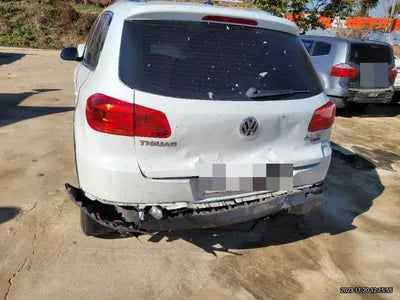 2015 Volkswagen Tiguan VIN: