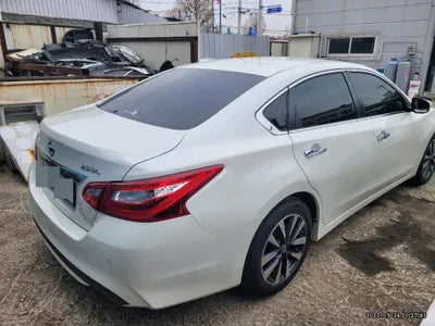 2016 Nissan Altima 1N4AL3AP8HC103112 VIN:1N4AL3AP8HC103112