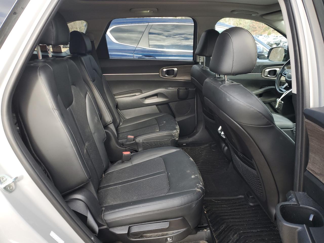 2022 KIA SORENTO EX VIN:5XYRHDLF3NG105298