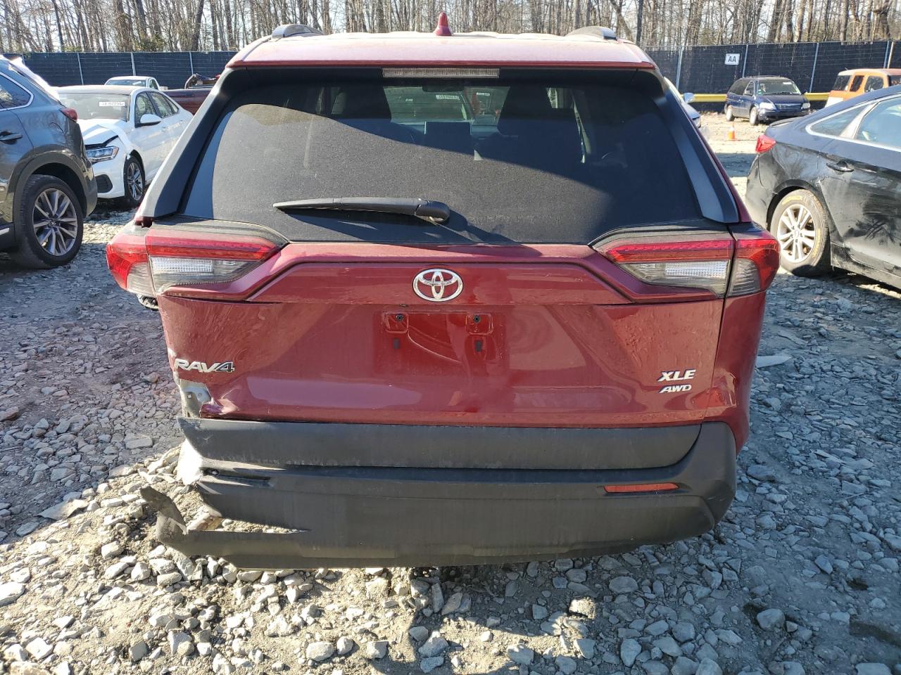 2024 TOYOTA RAV4 XLE VIN:2T3P1RFV8RW411027