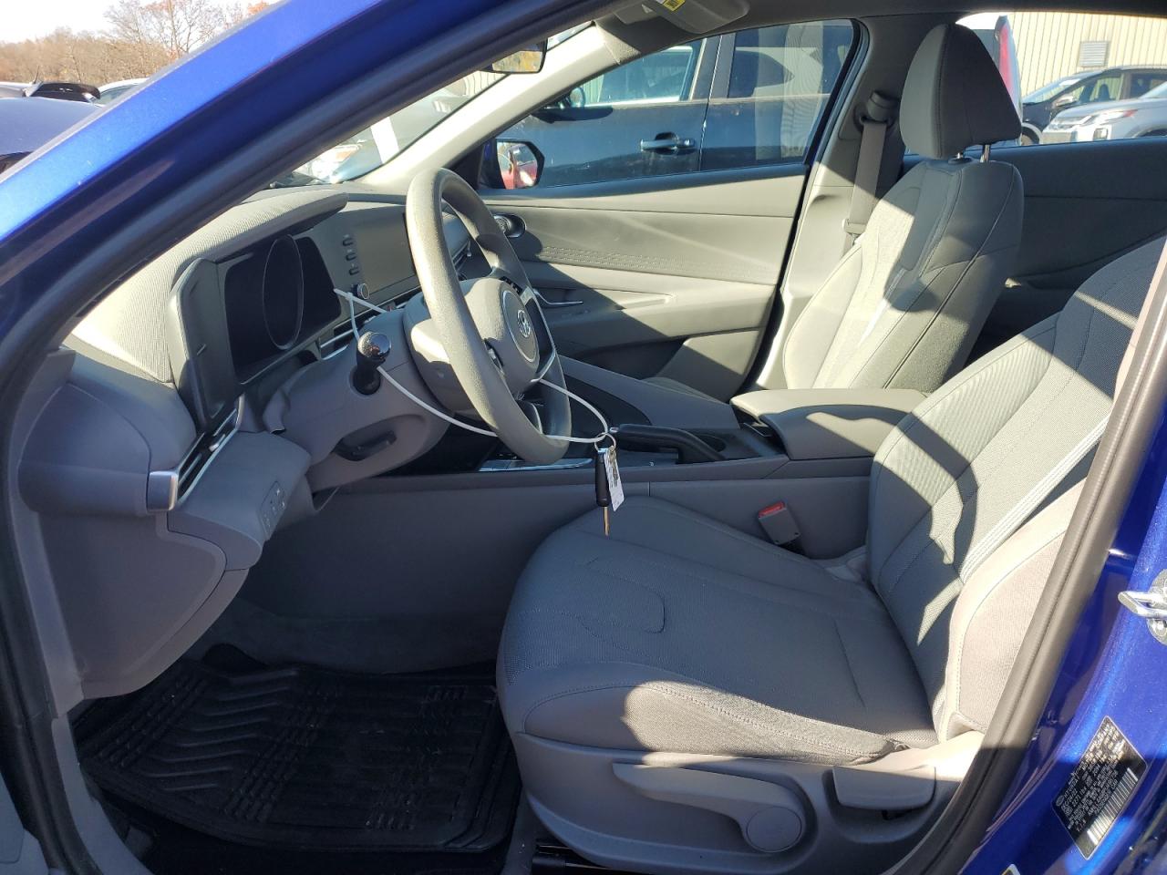 2023 HYUNDAI ELANTRA SE VIN:KMHLL4AG8PU496736