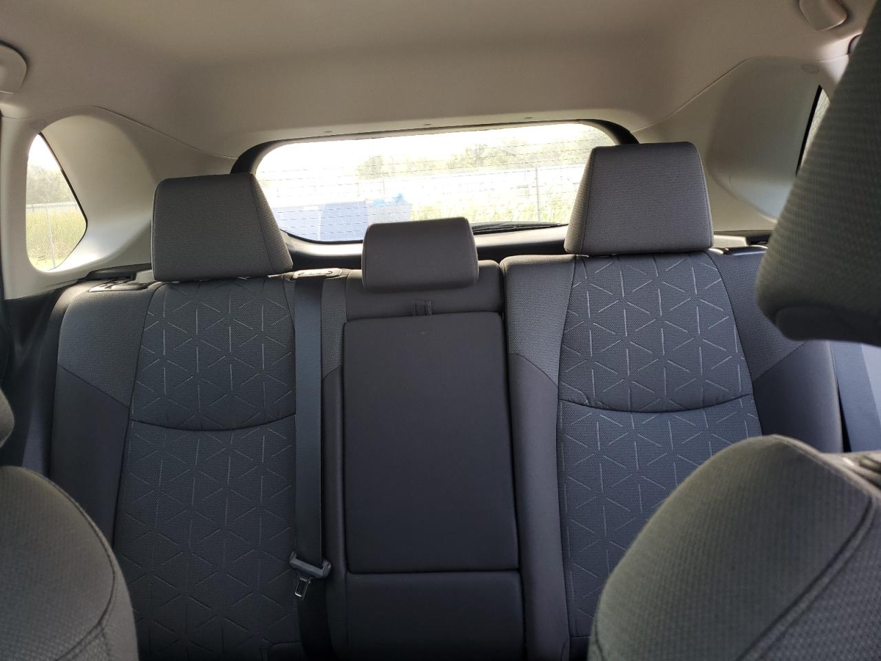 2022 TOYOTA RAV4 XLE VIN:2T3W1RFV3NC204133