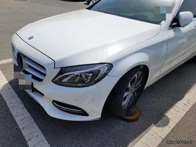 2014 Mercedes-Benz C 200 VIN: