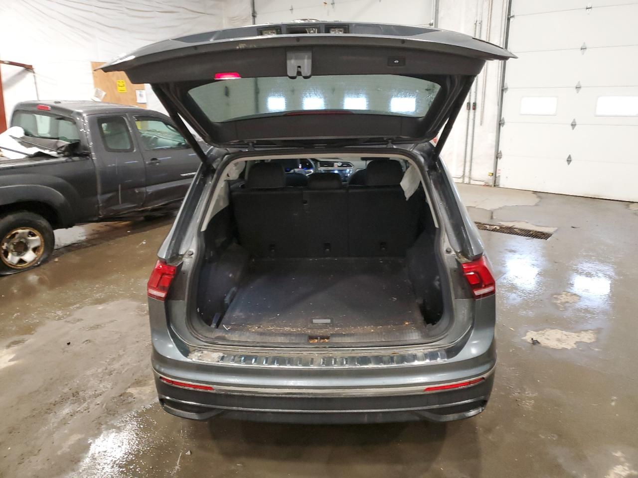 2022 VOLKSWAGEN TIGUAN SE VIN:2C4RDGBG1ER166118