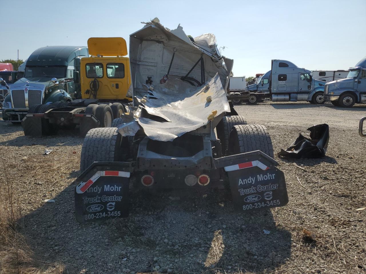 2024 VOLVO VNR  VIN:4V4WC9DHXRN627623