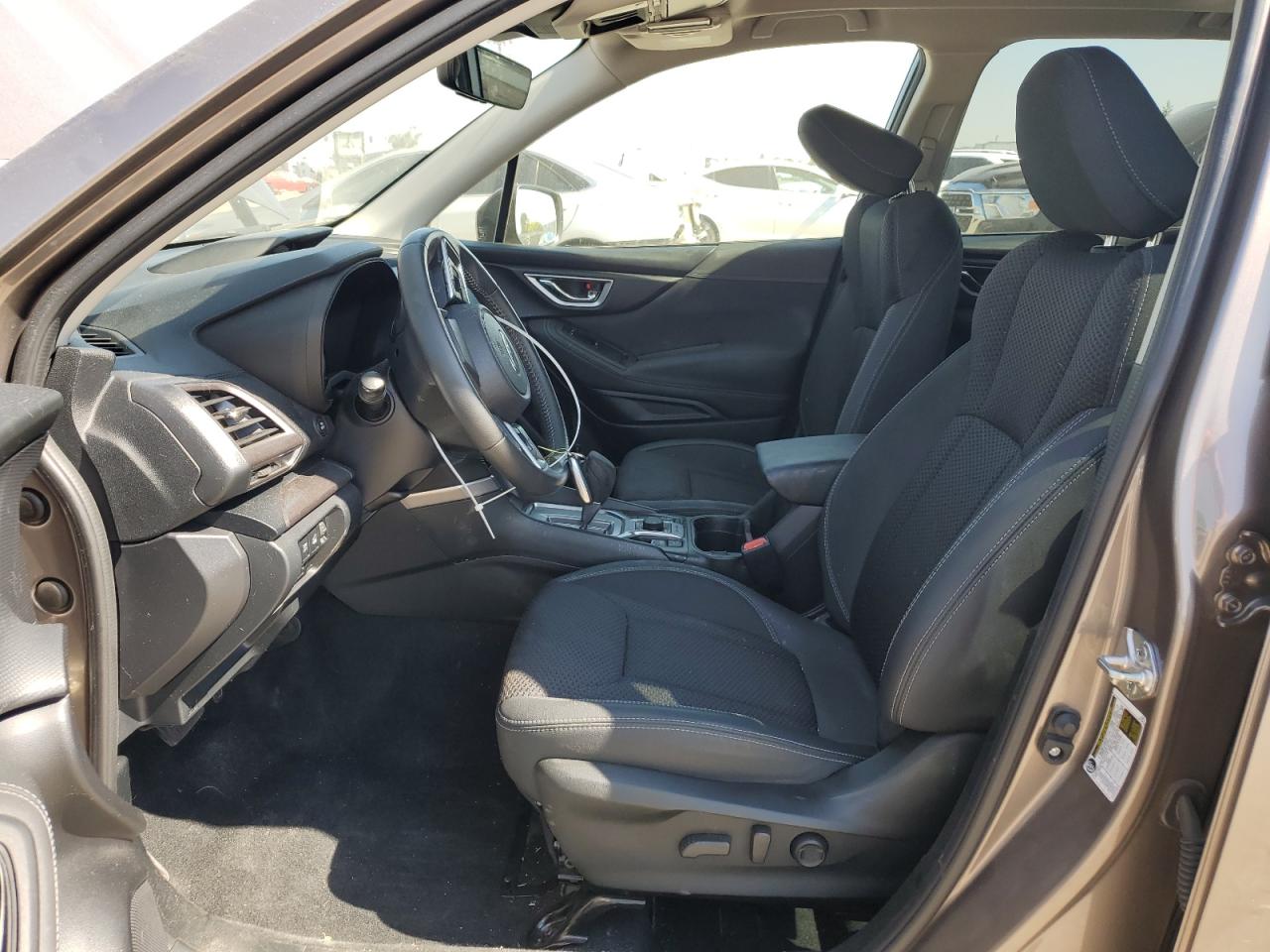 2022 SUBARU FORESTER PREMIUM VIN:JF2SKAEC6NH483273