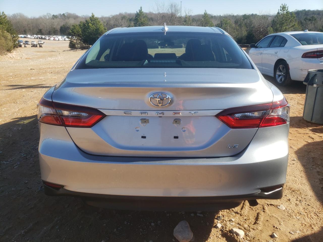 2022 TOYOTA CAMRY LE VIN:4T1C11AK5NU678951