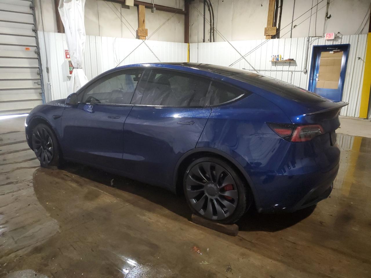 2023 TESLA MODEL Y  VIN:7SAYGDEF2PF705917