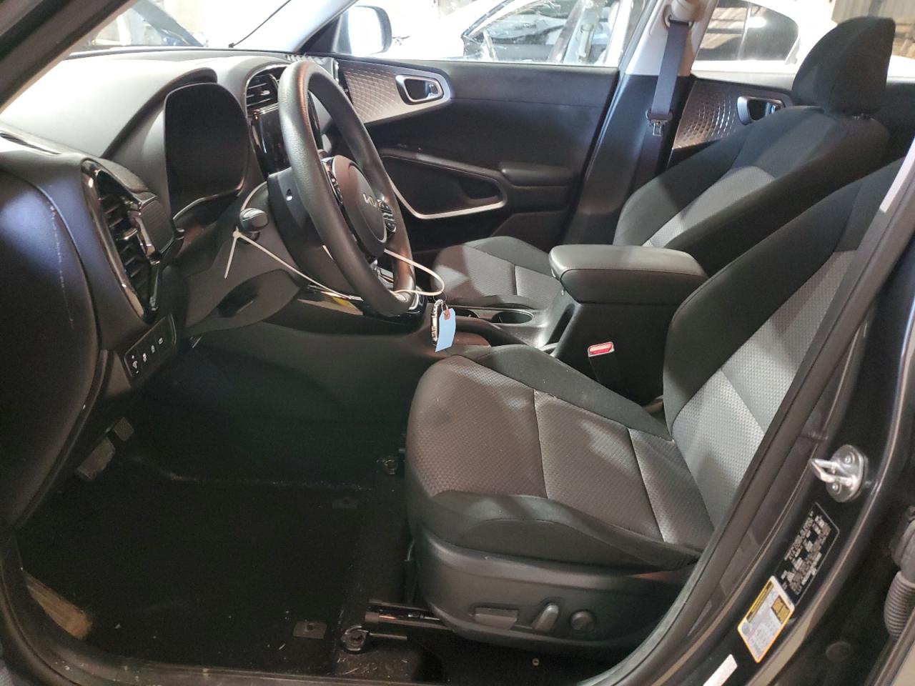 2023 KIA SOUL LX VIN:KNDJ23AU1P7879995