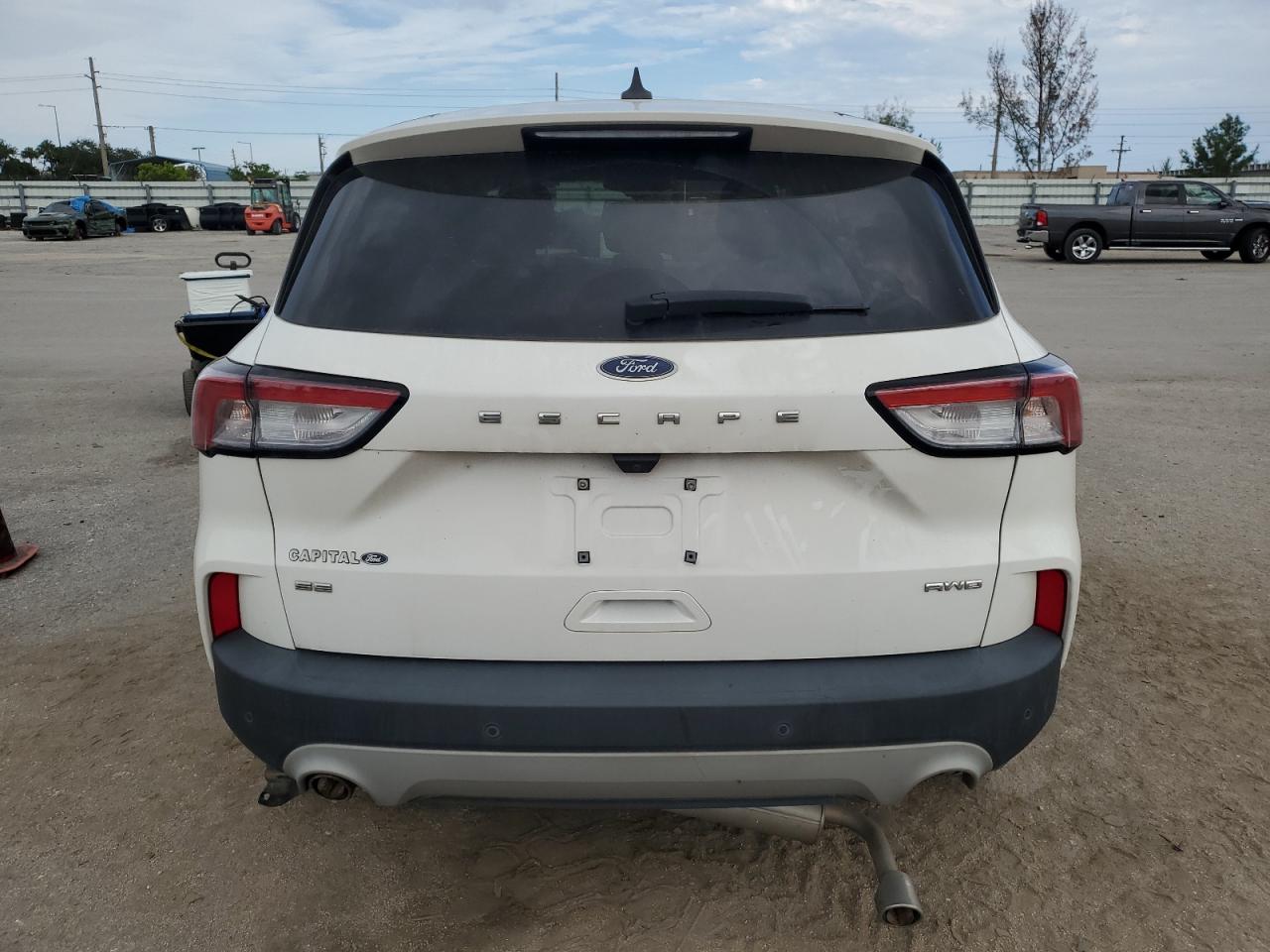 2022 FORD ESCAPE SE VIN:1FMCU9G68NUA60636
