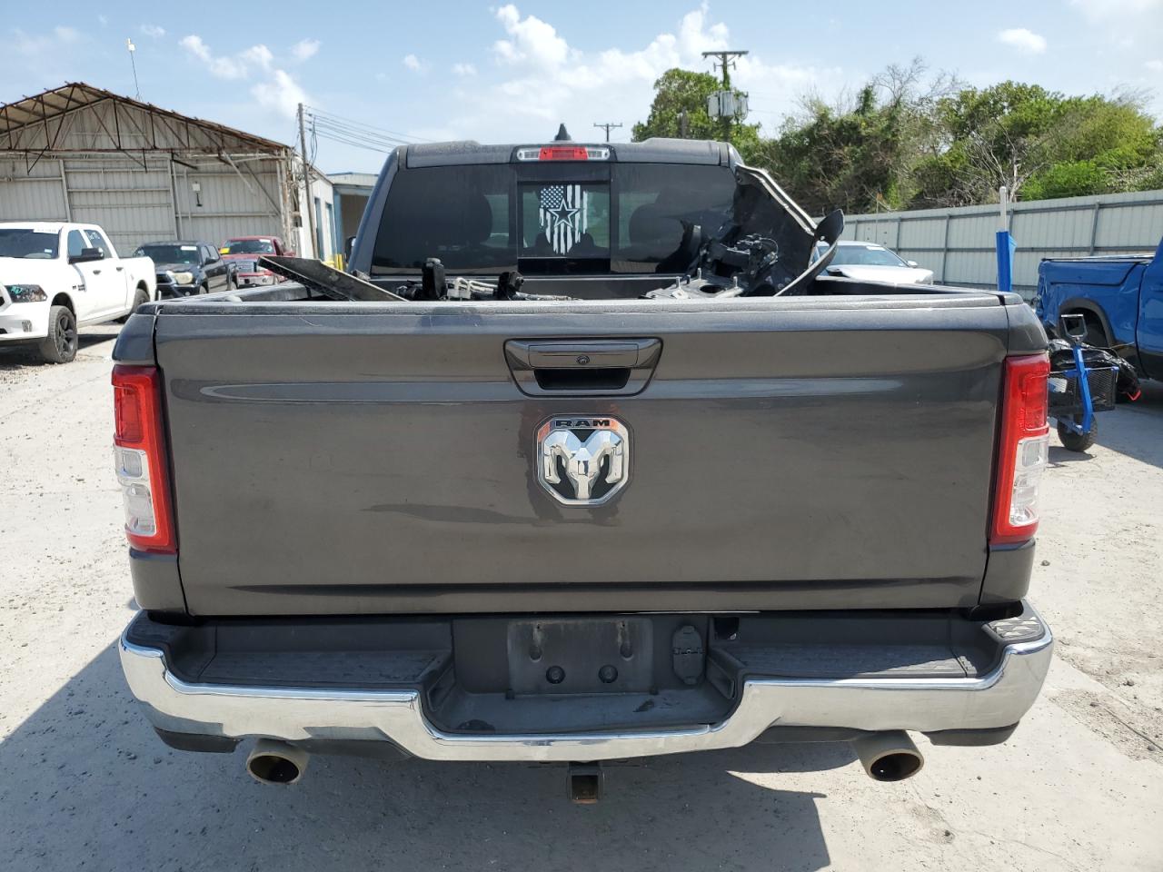 2022 RAM 1500 BIG HORN/LONE STAR VIN:1C6RREBT9NN219221