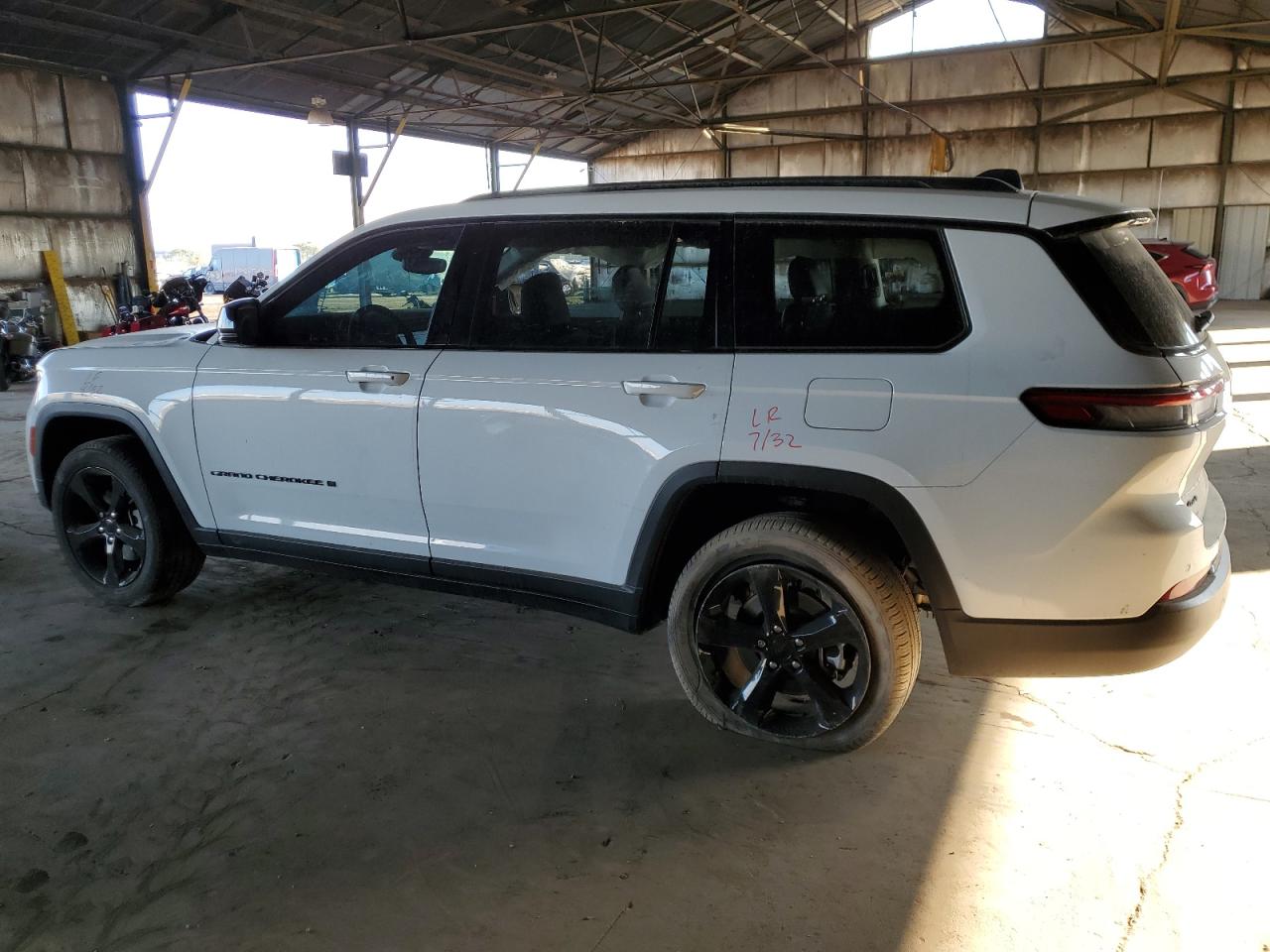 2024 JEEP GRAND CHEROKEE L LIMITED VIN:1C4RJKBG9R8935137