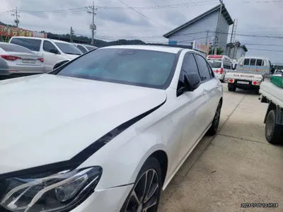2017 Mercedes-Benz E 220 WDDZF0EB8HA111262 VIN:WDDZF0EB8HA111262