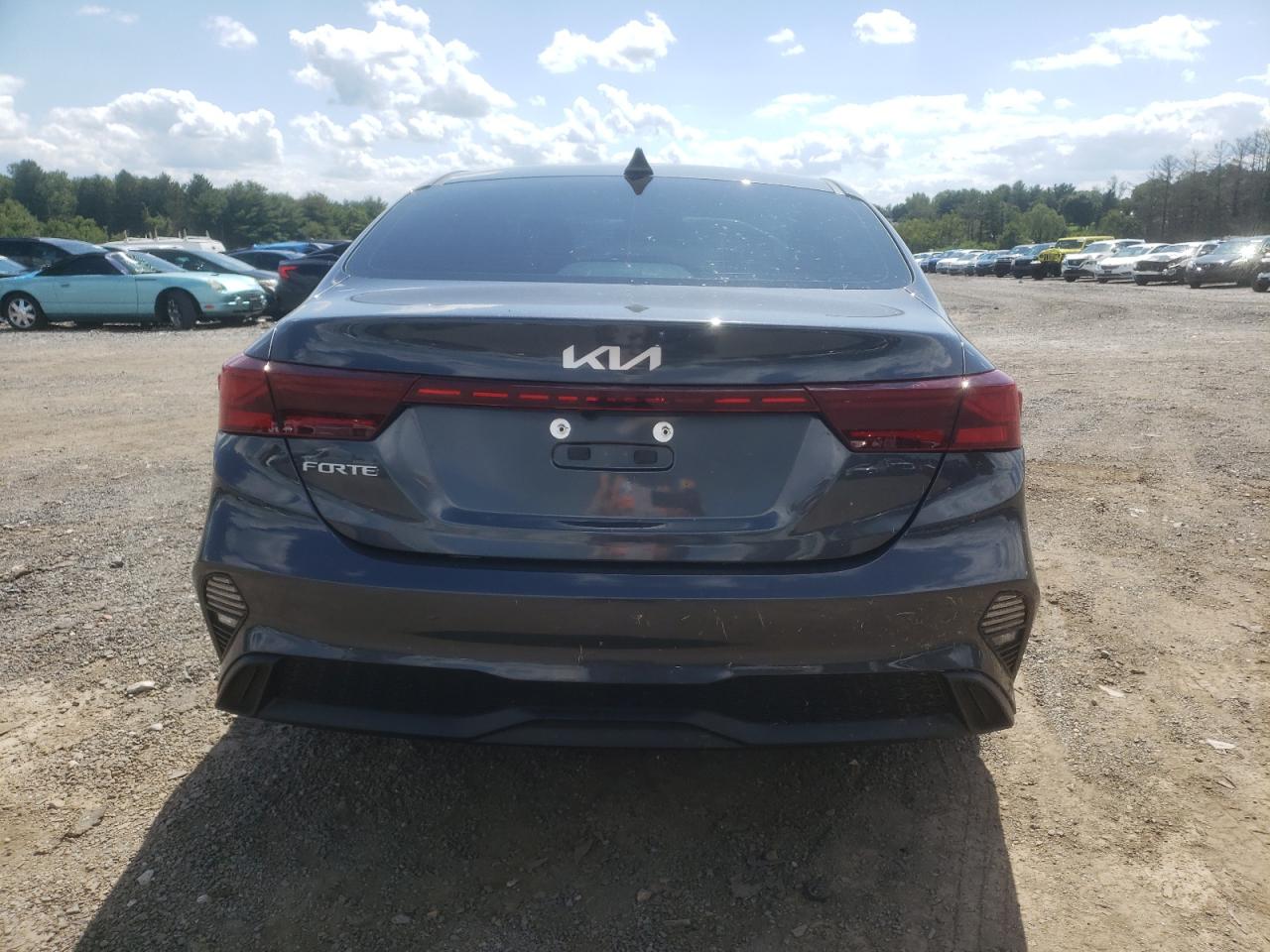 2024 KIA FORTE LX VIN:3KPF24AD4RE803704