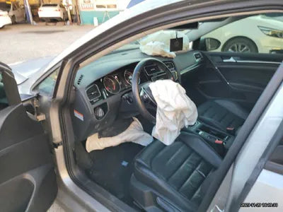 2015 Volkswagen Golf WVWZZZAUZFW268003 VIN:WVWZZZAUZFW268003