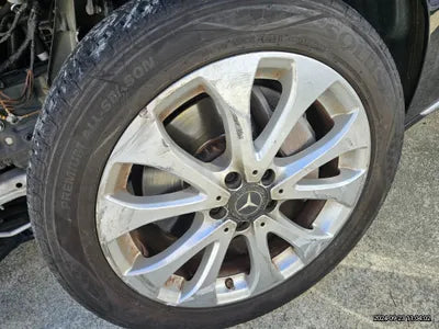 2017 Mercedes-Benz E 300 VIN: