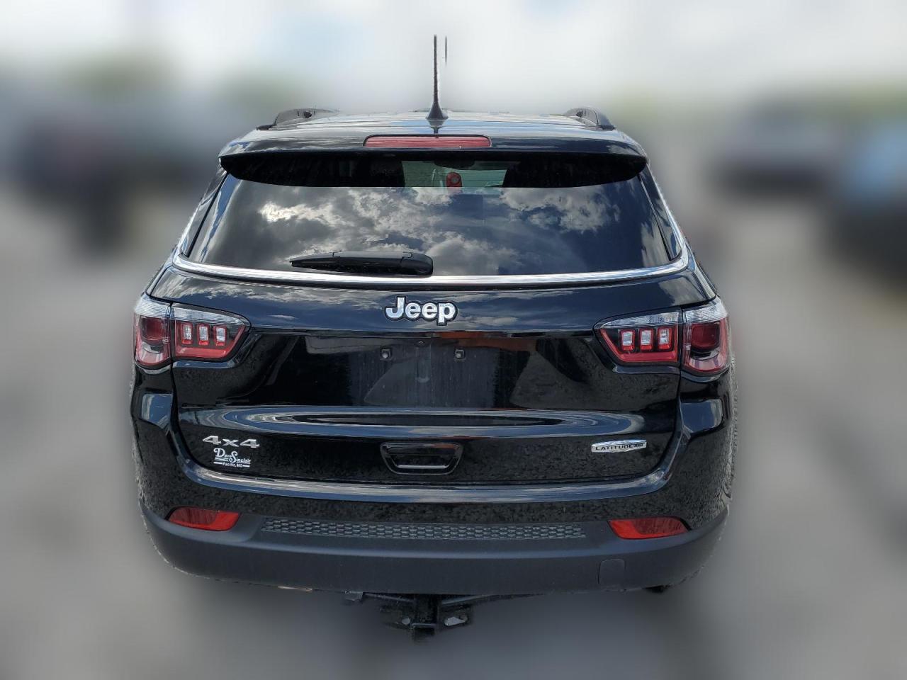 2022 JEEP COMPASS LATITUDE LUX VIN:3C4NJDFB4NT118212