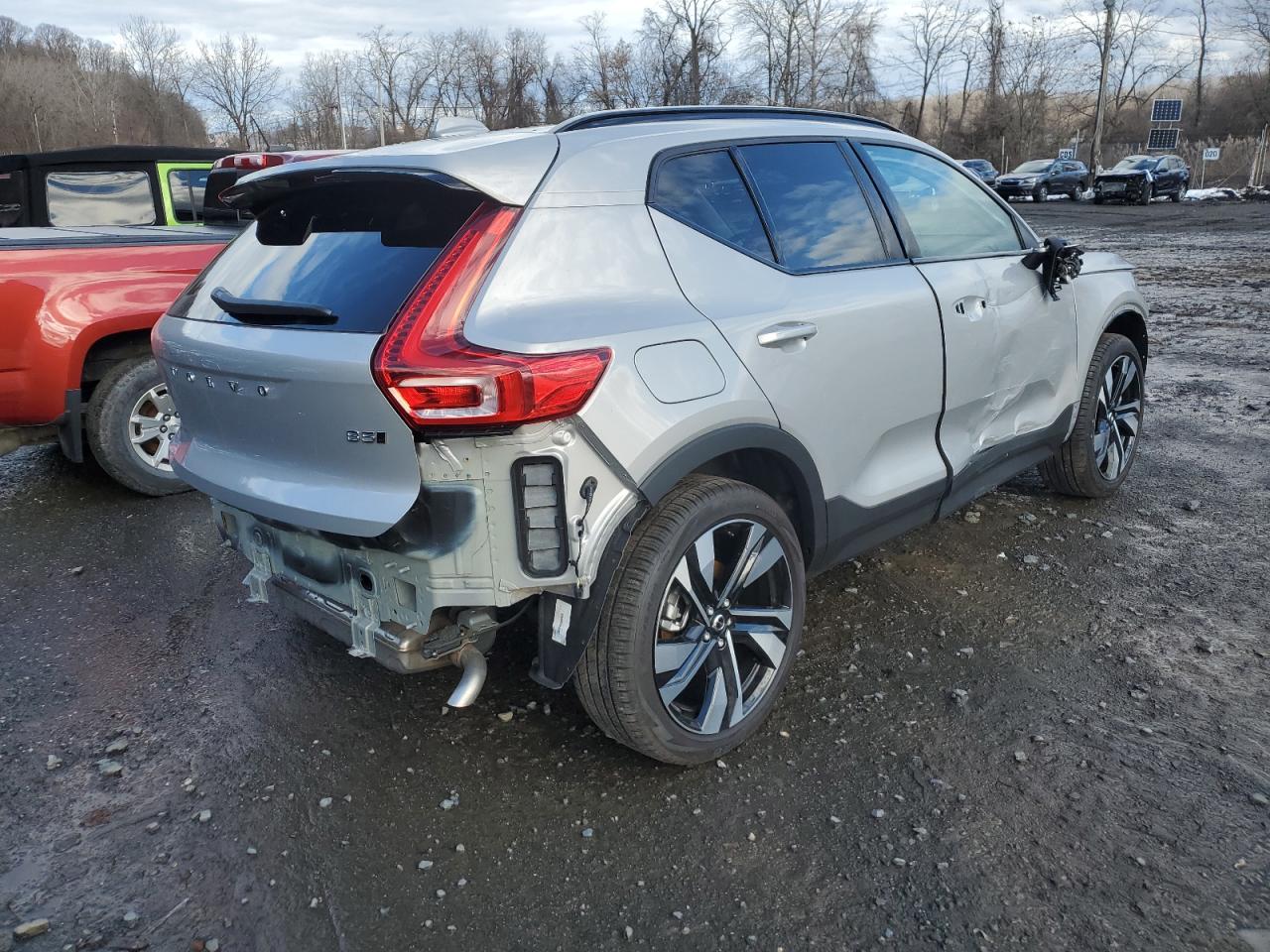 2023 VOLVO XC40 PLUS VIN:YV4L12UW5P283540